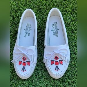 Minnetonka Thunderbird Leather Suede Moccasins Size 8